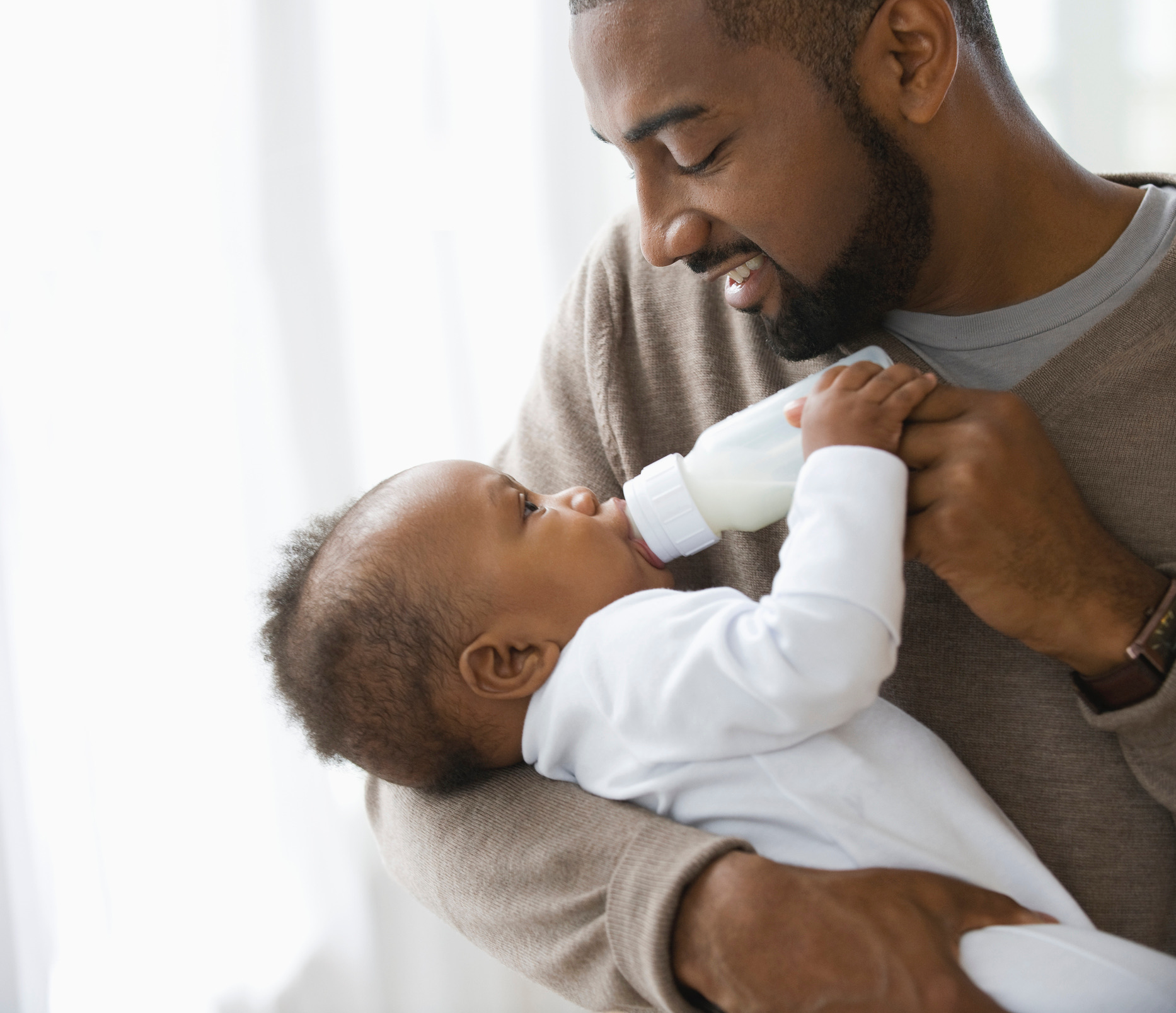 How To Prepare A Bottle For Feeding Breastmilk And Formula Riverside 